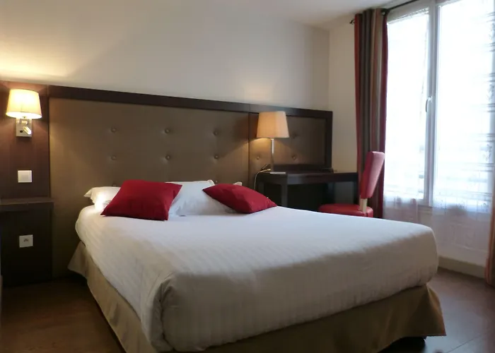 Hotel Little Regina Parigi
